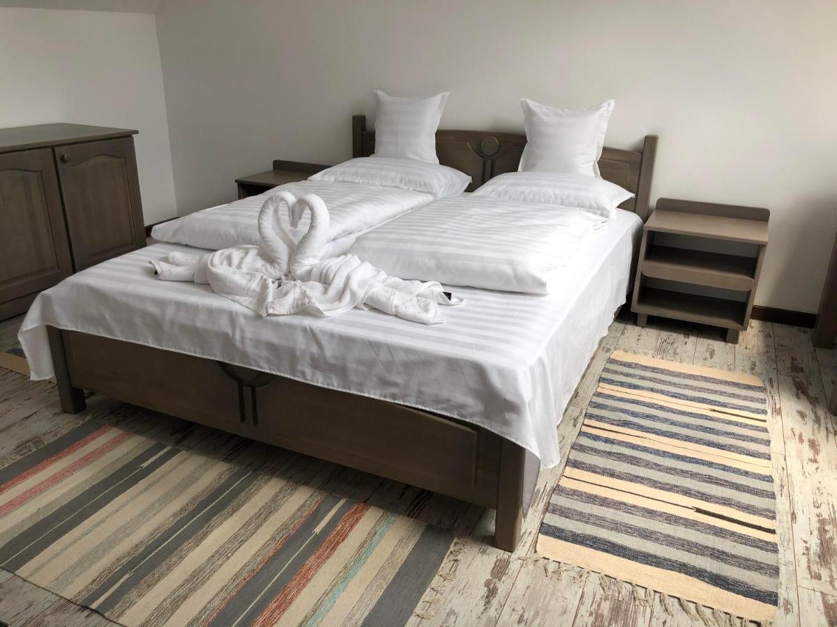 Patakmenti Panzio Spa Corund  Extérieur photo