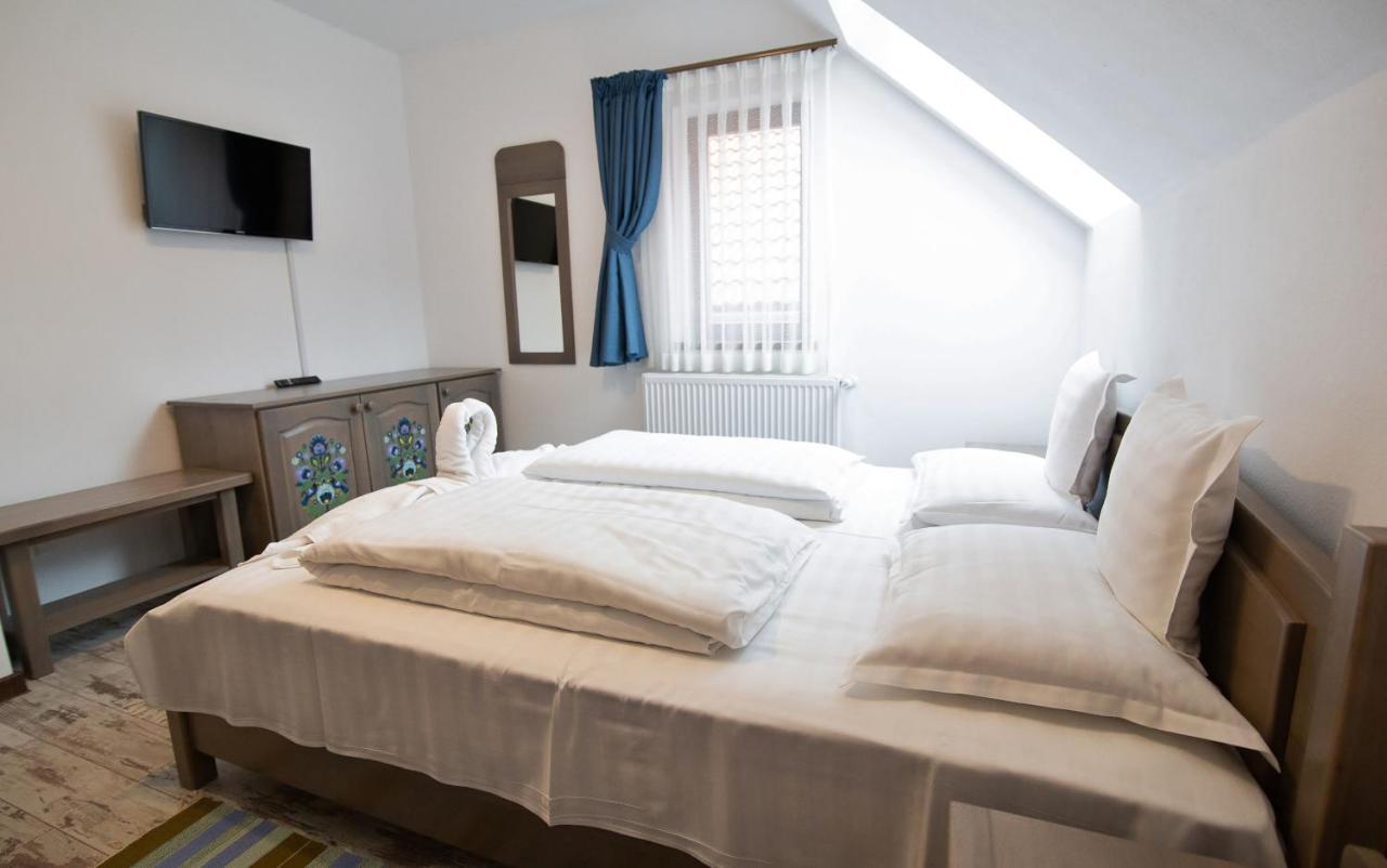 Patakmenti Panzio Spa Corund  Extérieur photo