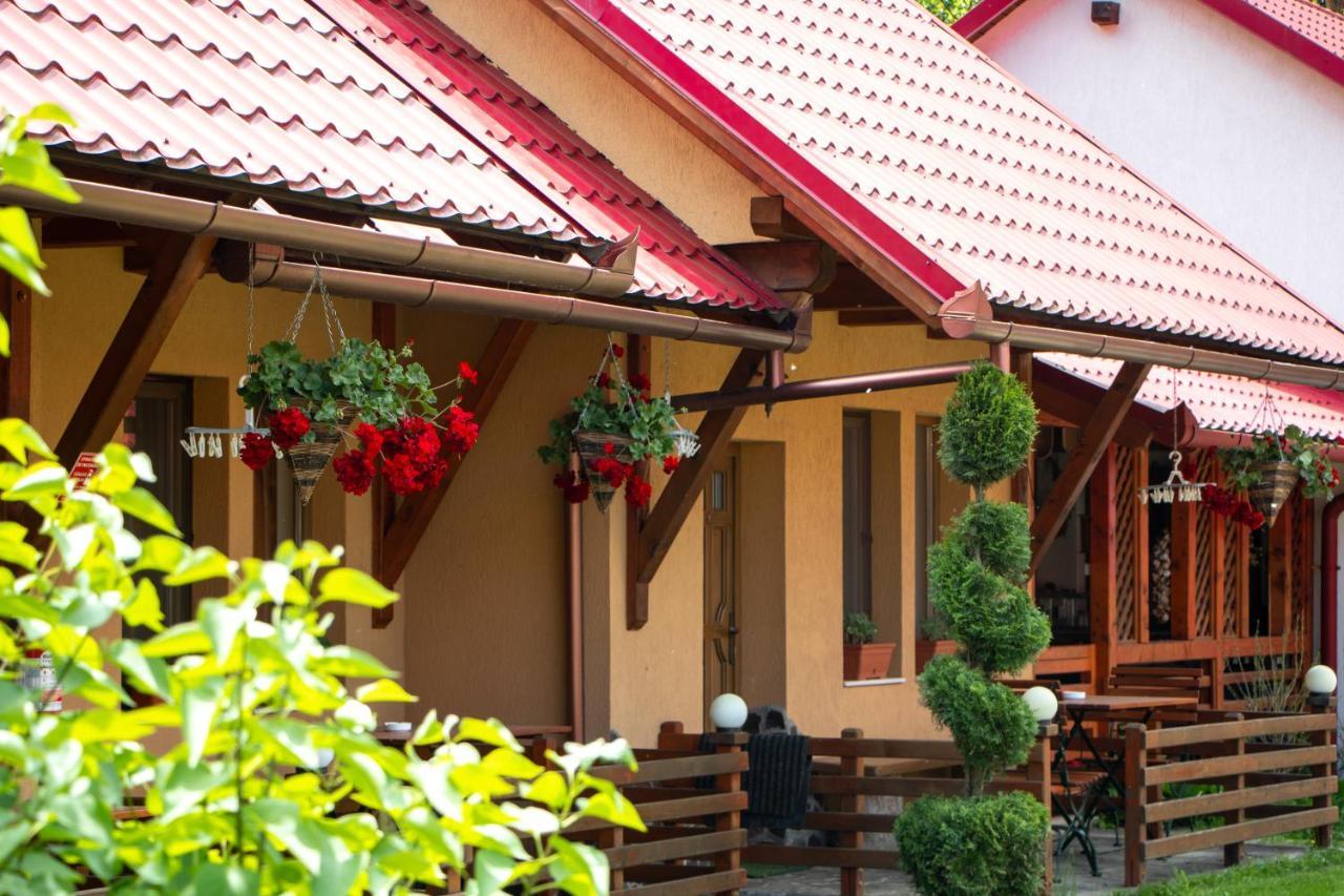 Patakmenti Panzio Spa Corund  Extérieur photo