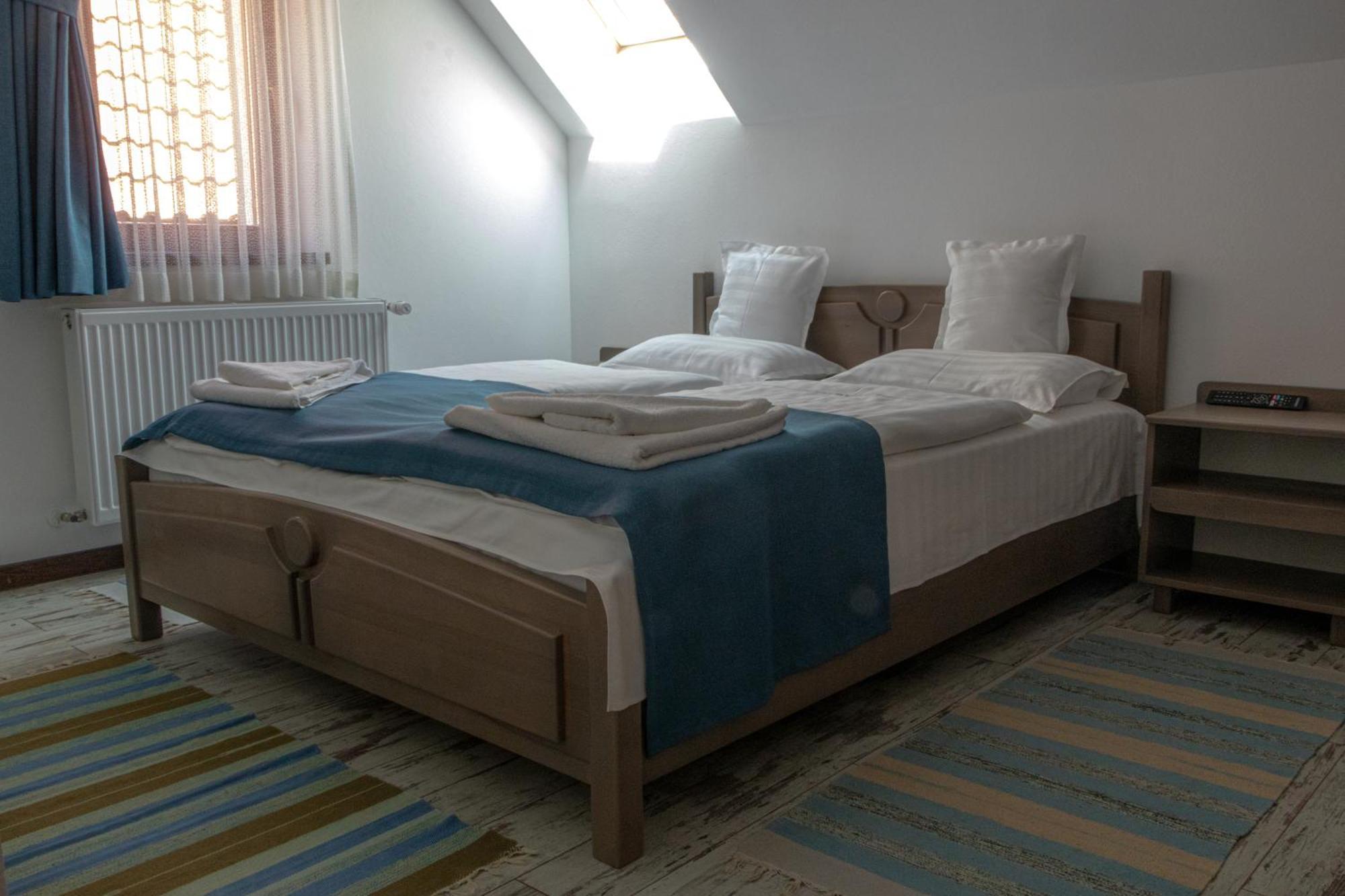 Patakmenti Panzio Spa Corund  Extérieur photo
