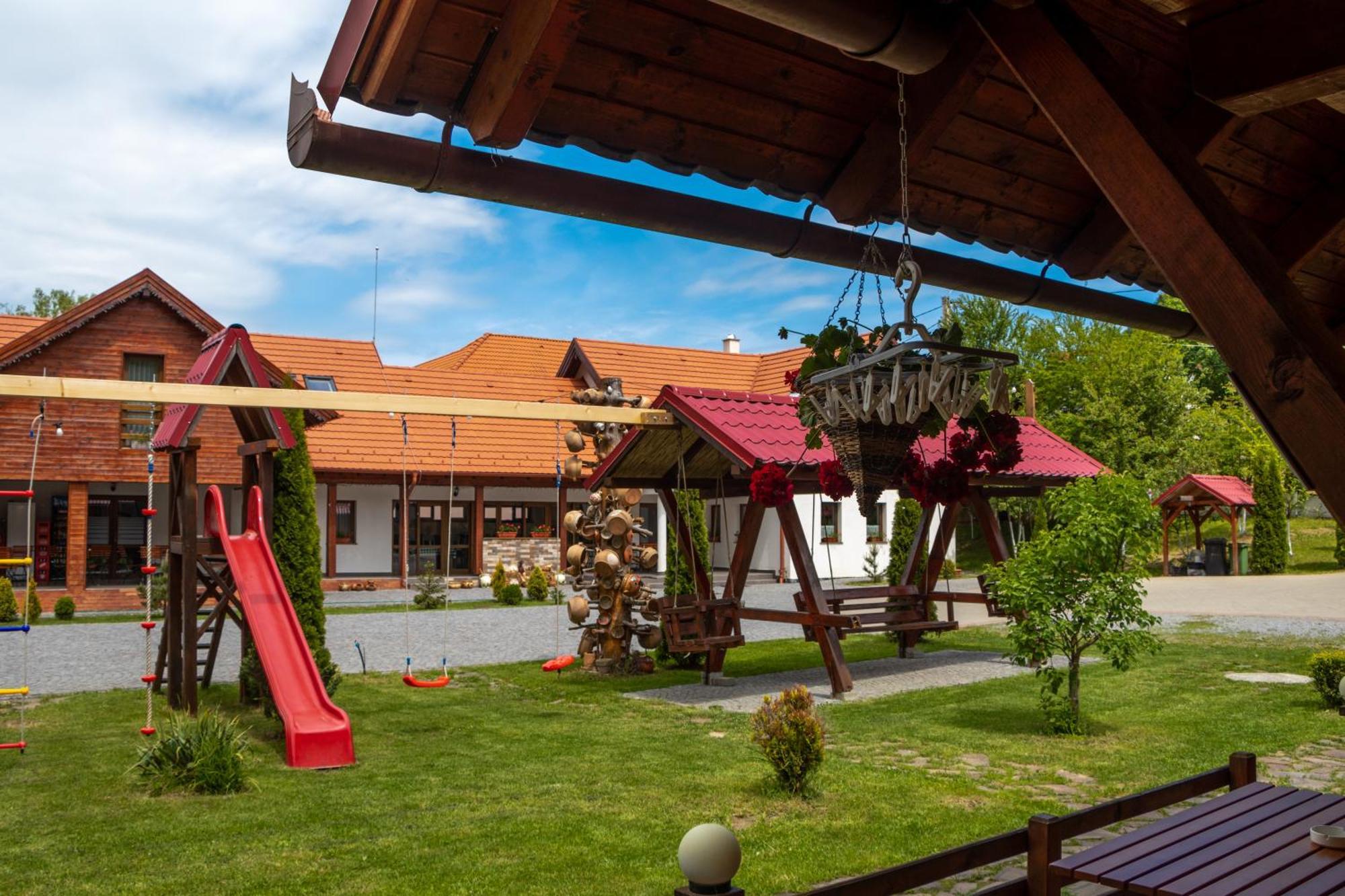 Patakmenti Panzio Spa Corund  Extérieur photo
