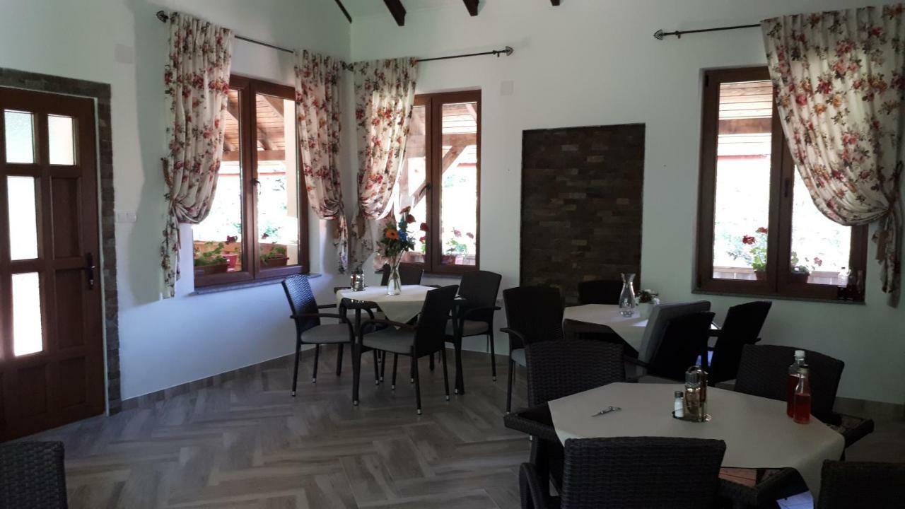 Patakmenti Panzio Spa Corund  Extérieur photo